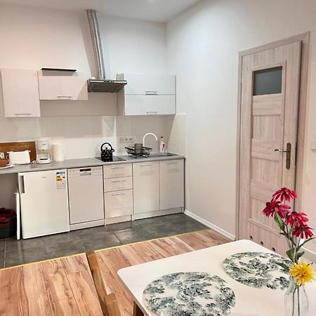 Apartament Lubicz คราคูฟ ภายนอก รูปภาพ