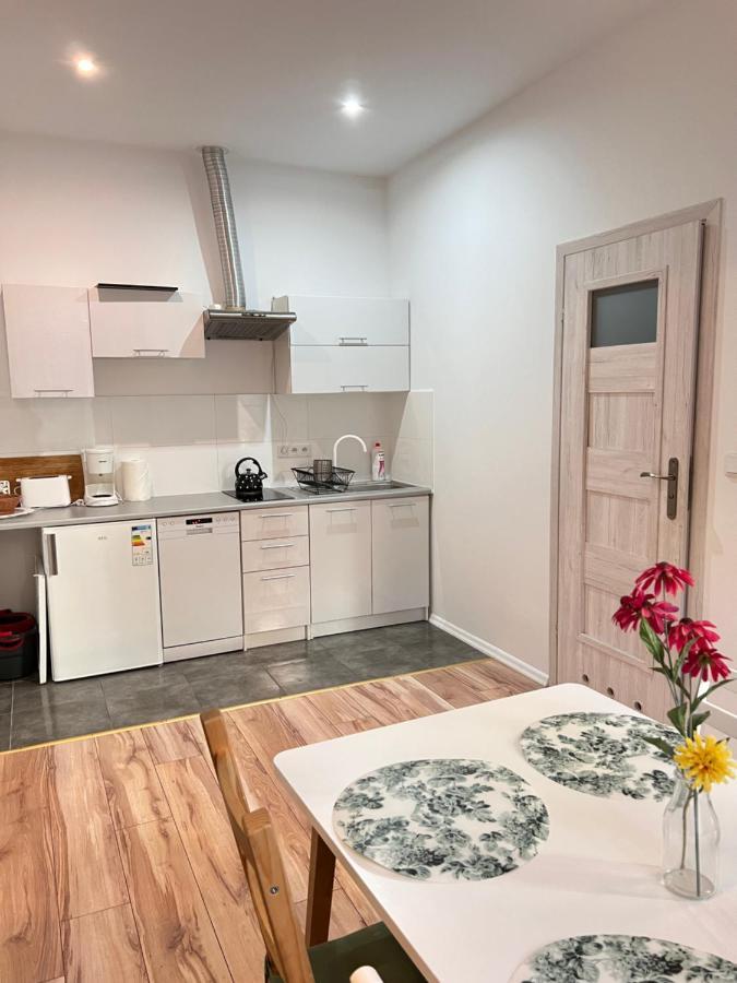 Apartament Lubicz คราคูฟ ภายนอก รูปภาพ